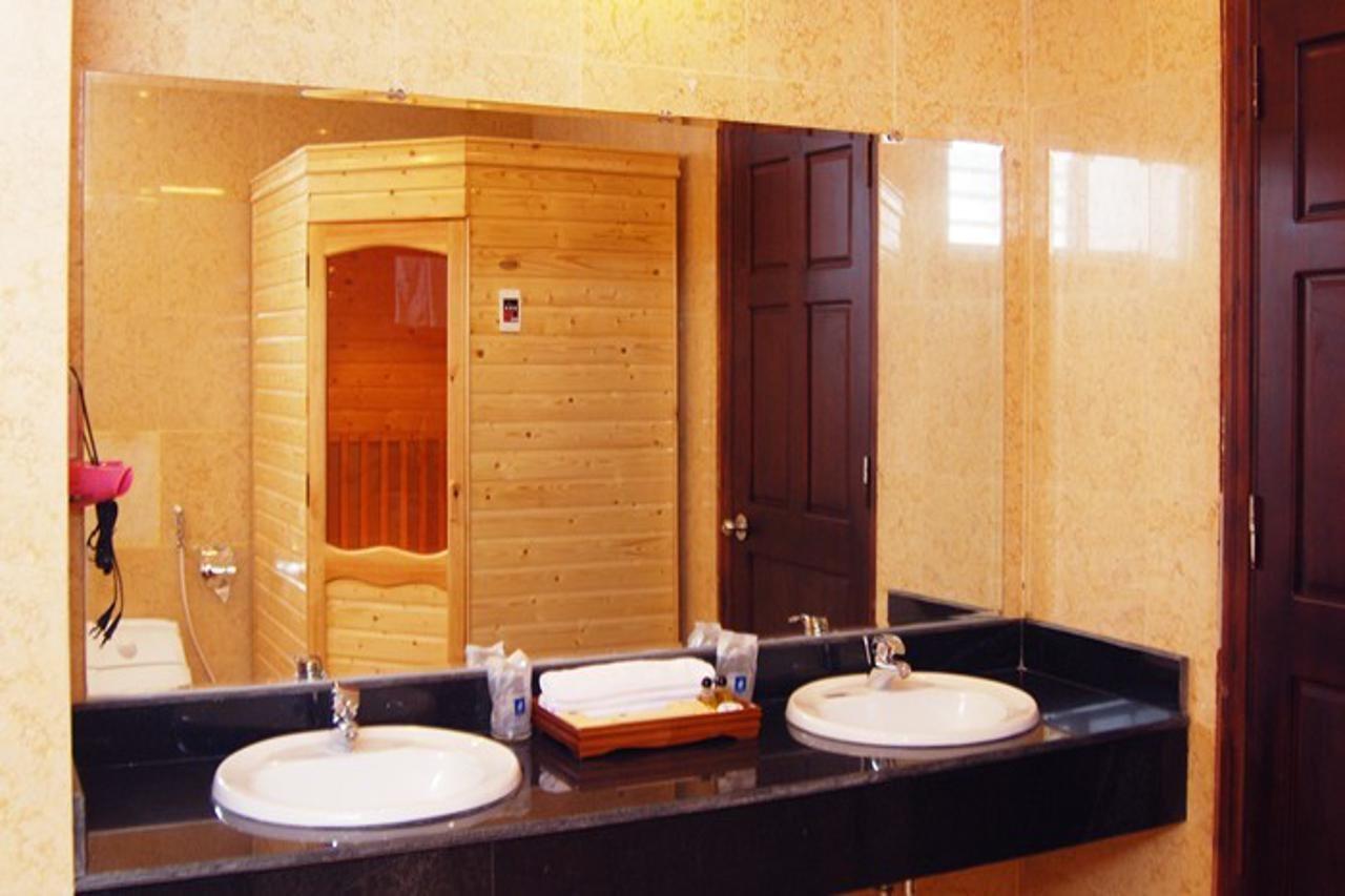 Thien An Riverside Hotel Куанг Нгай Екстериор снимка