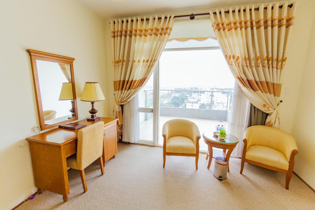 Thien An Riverside Hotel Куанг Нгай Екстериор снимка