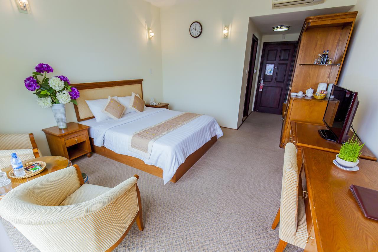 Thien An Riverside Hotel Куанг Нгай Екстериор снимка